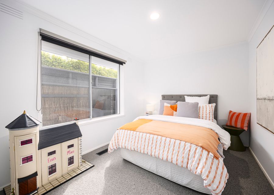 Bedroom 3 with double bed 