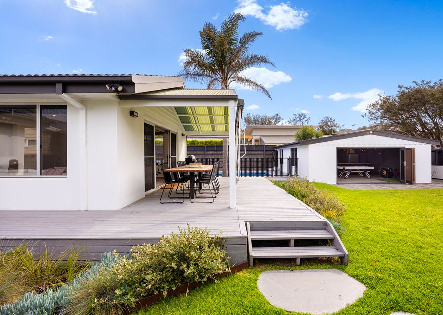 Property exterior, and garden view 
