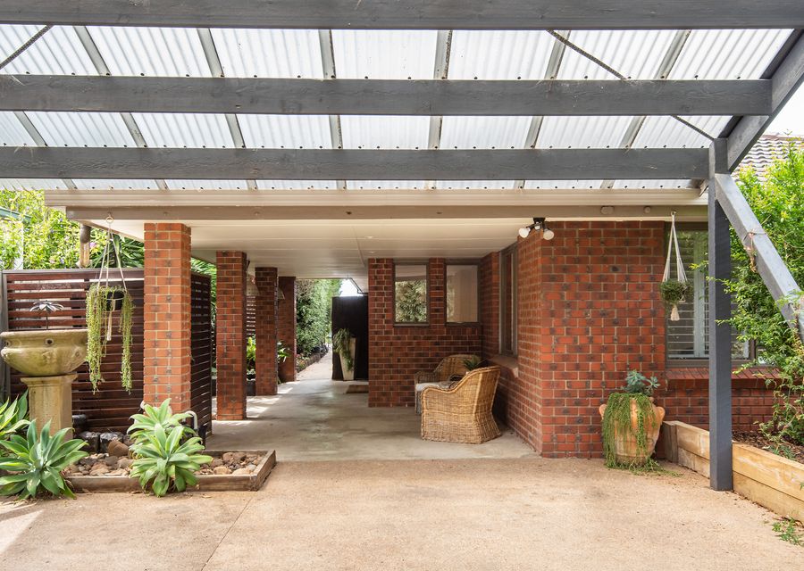 Picturesque external view of this lovely home.