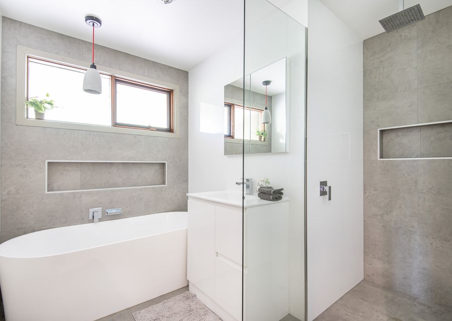 Main bathroom with bath and shower 
