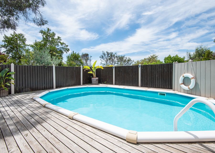 Heated pool in the summer months 
