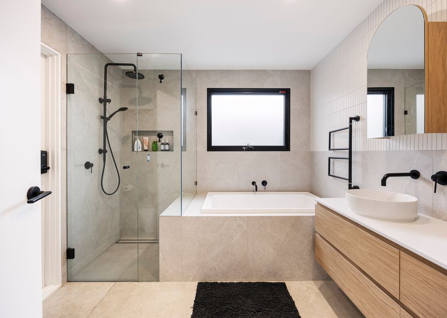Main bathroom with shower and bath