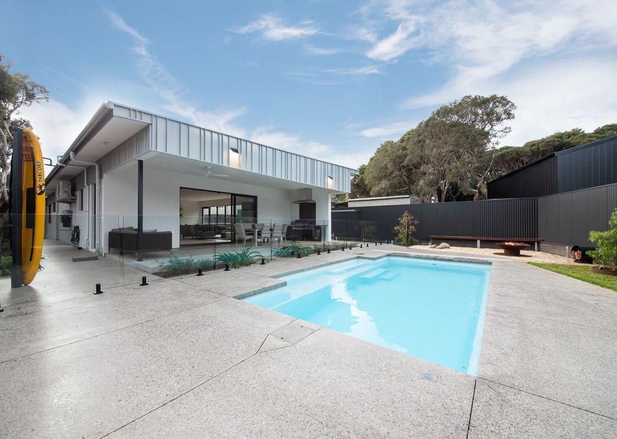 Spacious backyard with a pool 