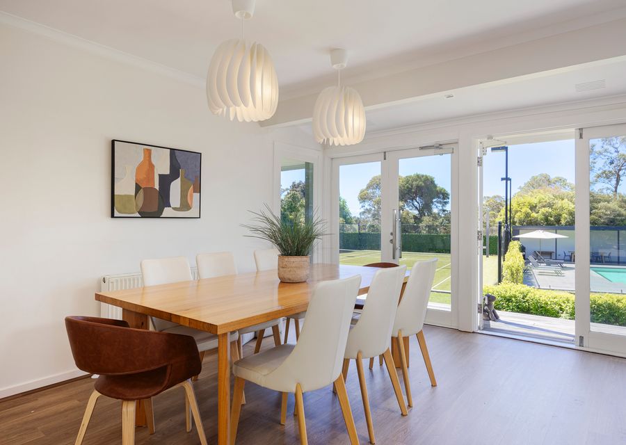Dining area with  the pool and garden view