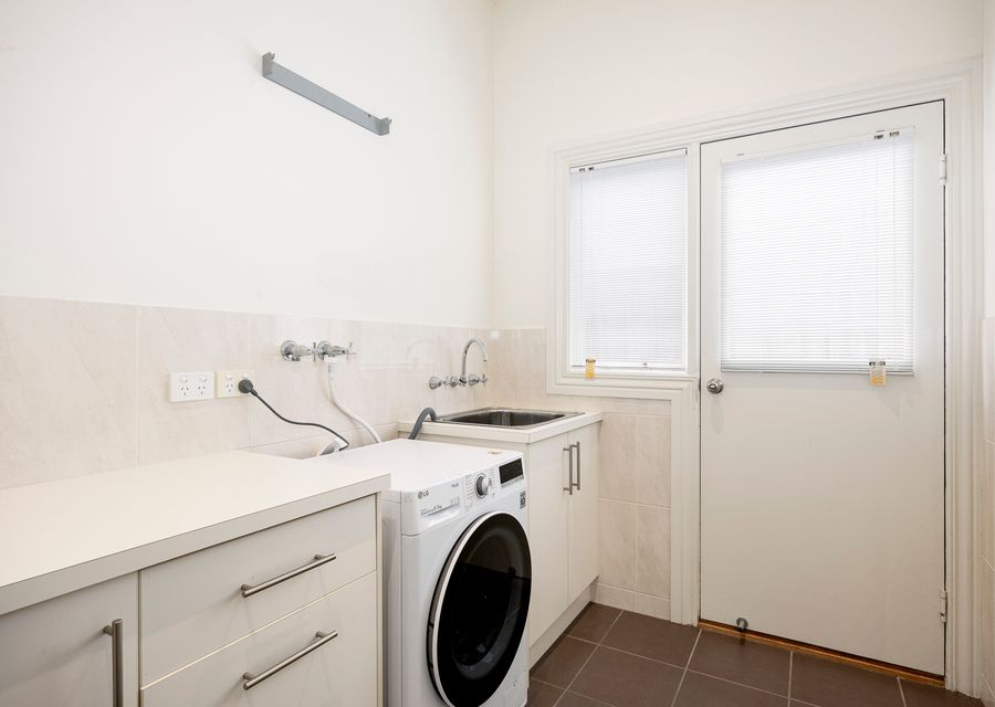 Laundry area 