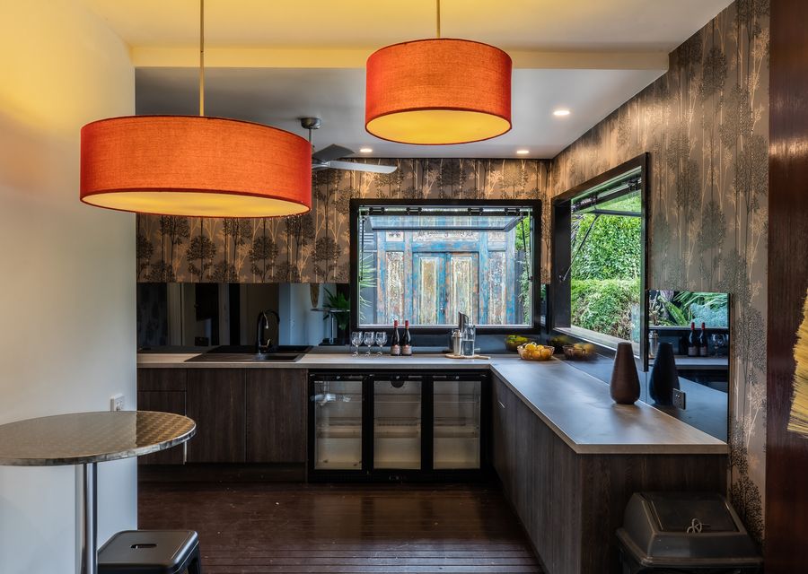 Outdoor kitchenette 