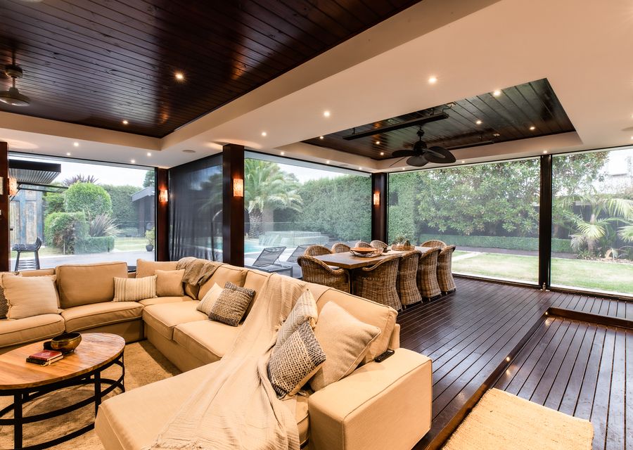 Outdoor lounge area 