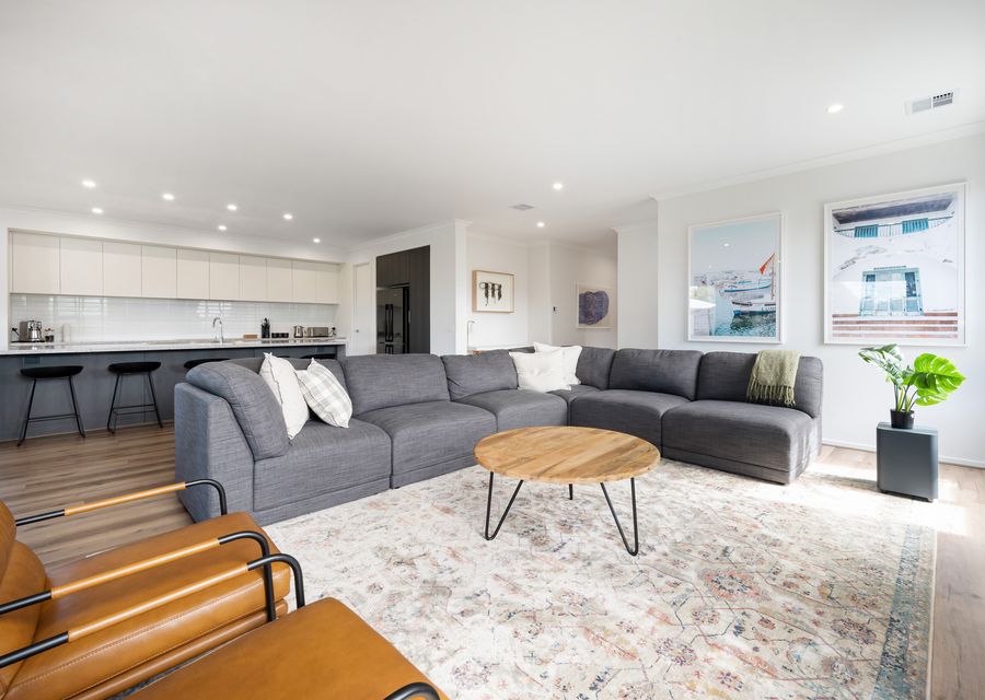 Lounge area with large seating capacity 