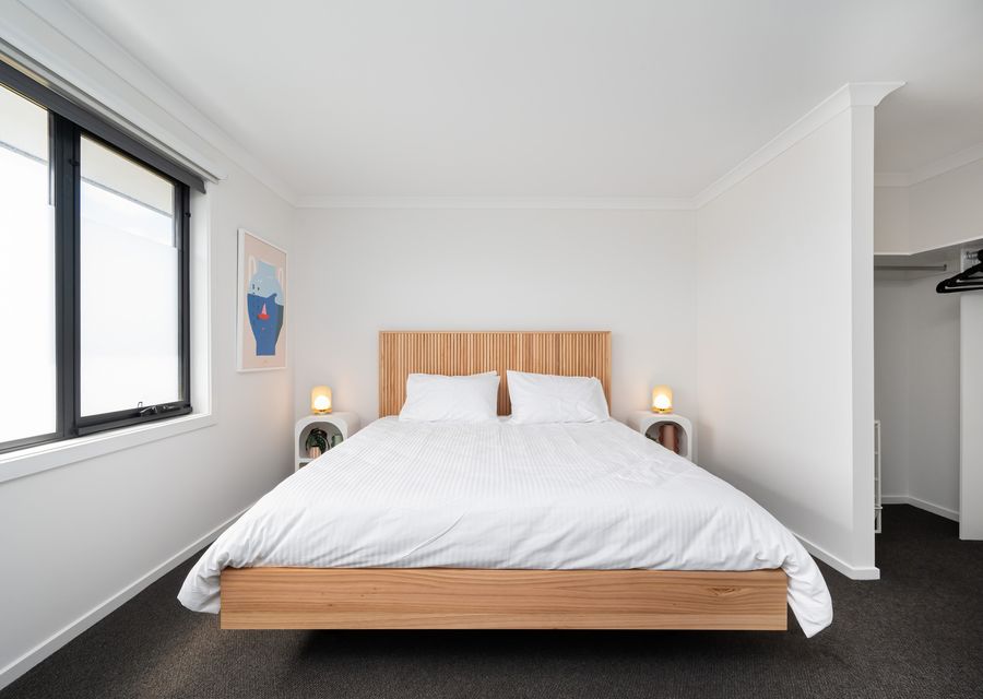 Bedroom with king bed 