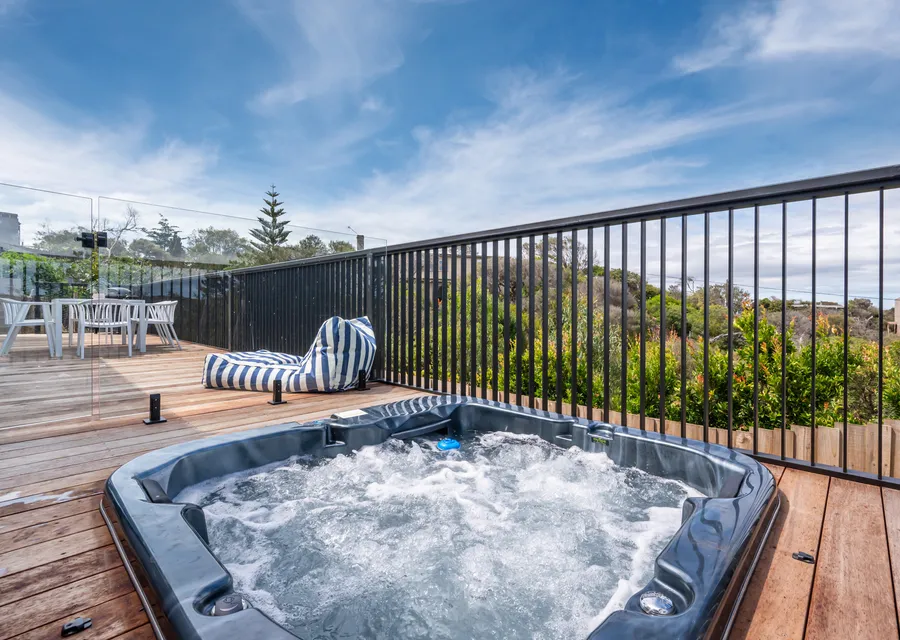 Back deck spa with views