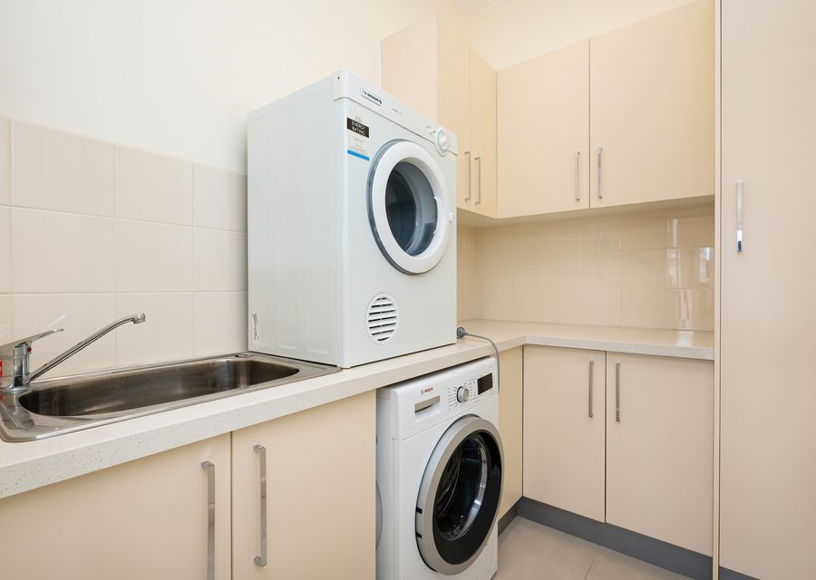 Laundry with washing machine and dryer