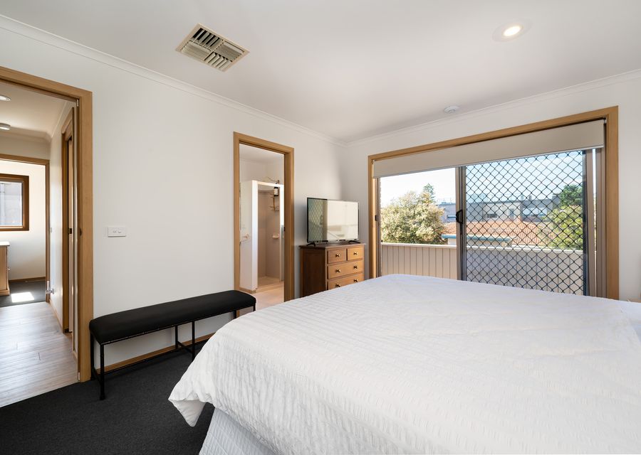 Bedroom one with king bed and ensuite 