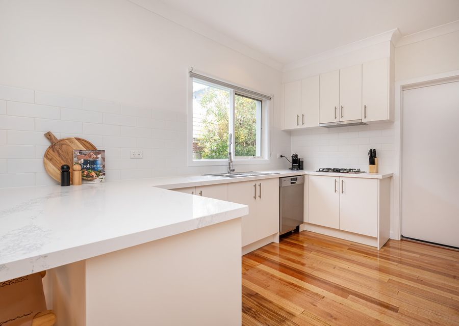 Brand new kitchen with everything you need