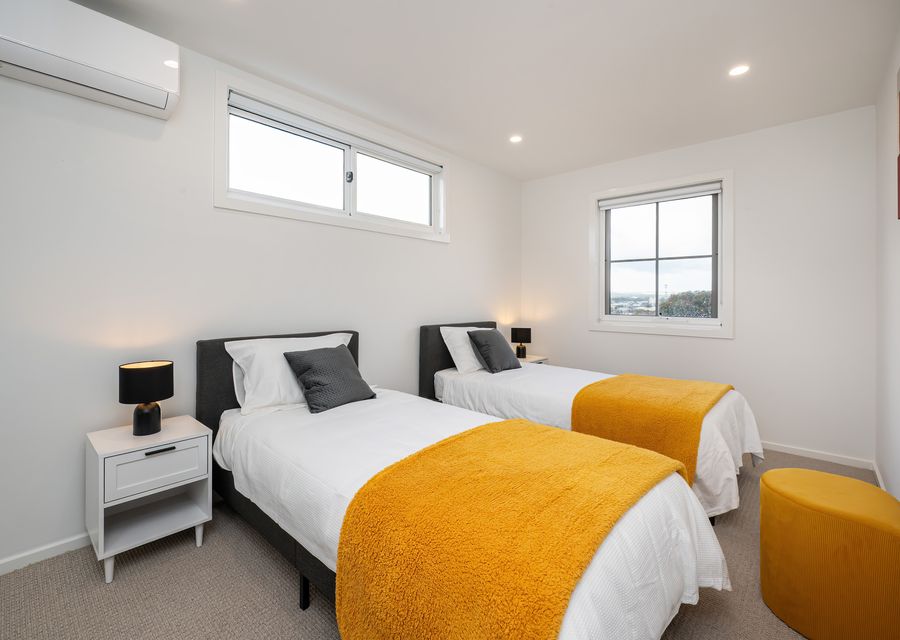 Downstairs Bedroom 3 with Two single beds