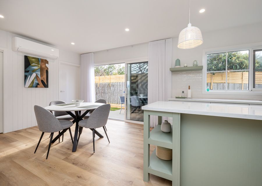 Open plan Dining and Kitchen area