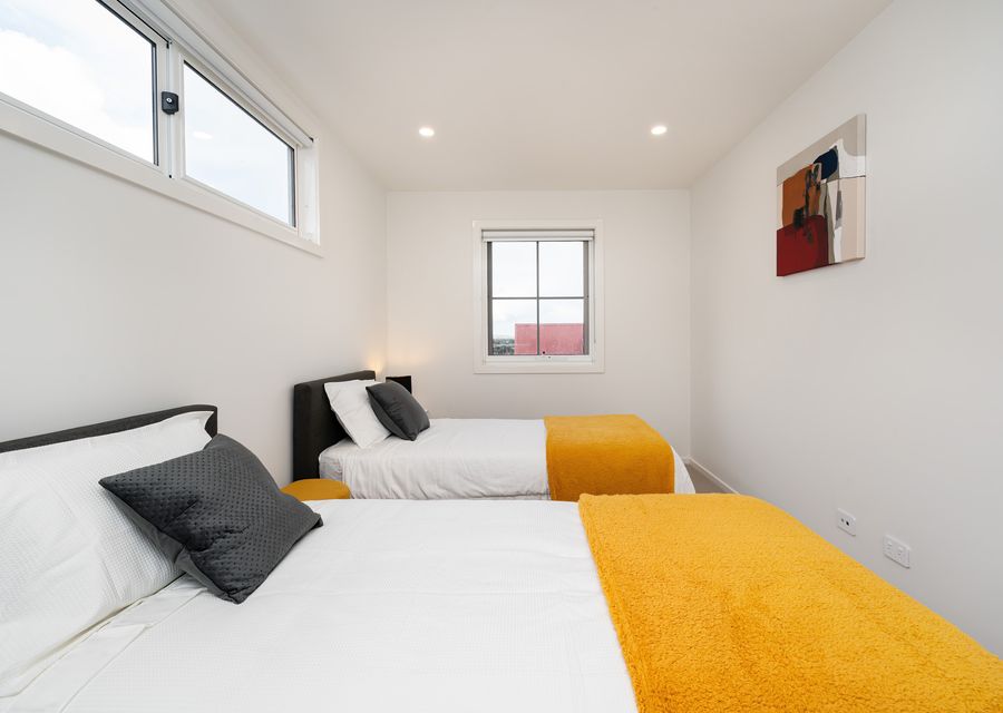 Downstairs Bedroom 3 with Two single beds