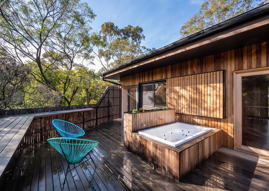 spa bath on back balcony