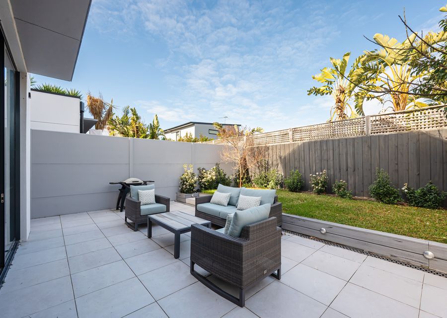 Backyard with seating up to 6