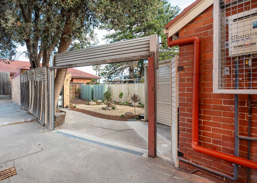 Brightside Belle – St Kilda East