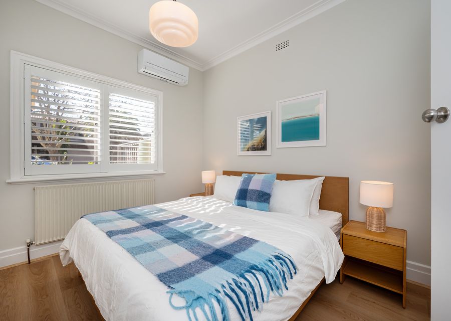 Master bedroom with split system for heating and cooling
