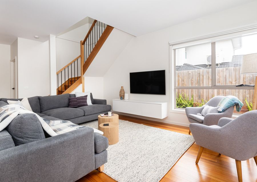 Light and bright main living area
