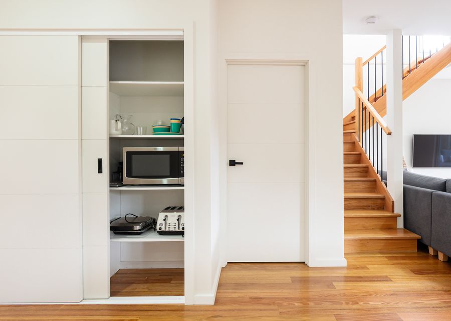 Kitchen, Staircase