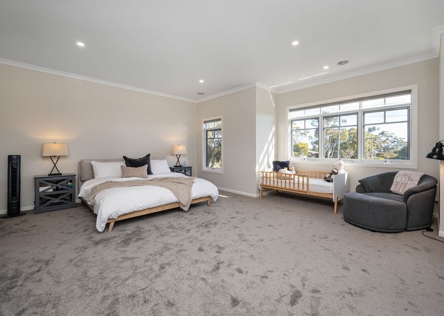 Master with king bed and toddlers bed
