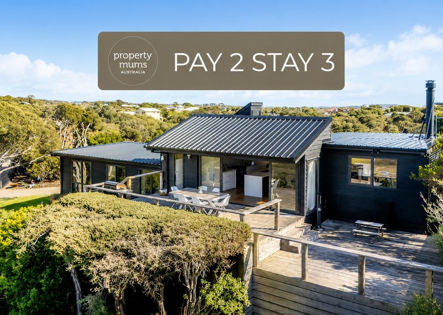 Capeviews on Higgins with separate Studio