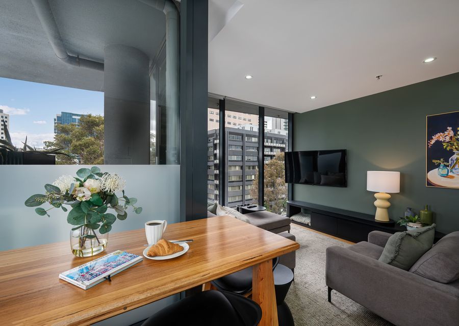 Enjoy your meals at the hi-top table