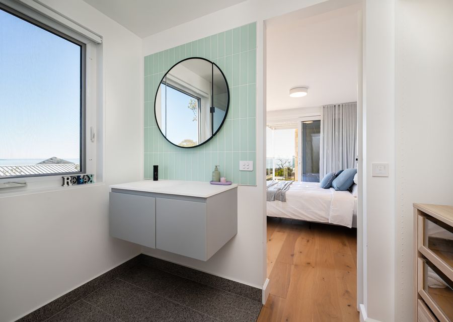 Horizons on Hove with Heated Spa