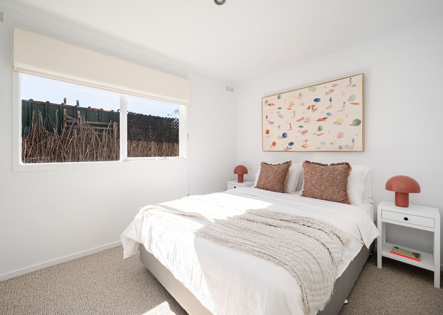 Bedroom with queen bed