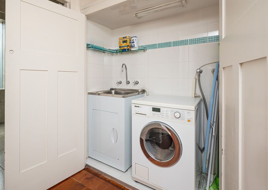 Laundry with a washer dryer combi