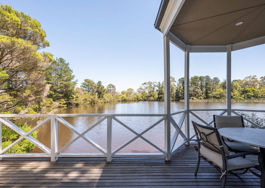 Enjoy the lakeview and fresh air from this outdoor seating area