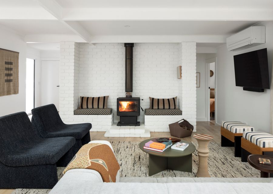 Lounge area with a cosy fireplace 