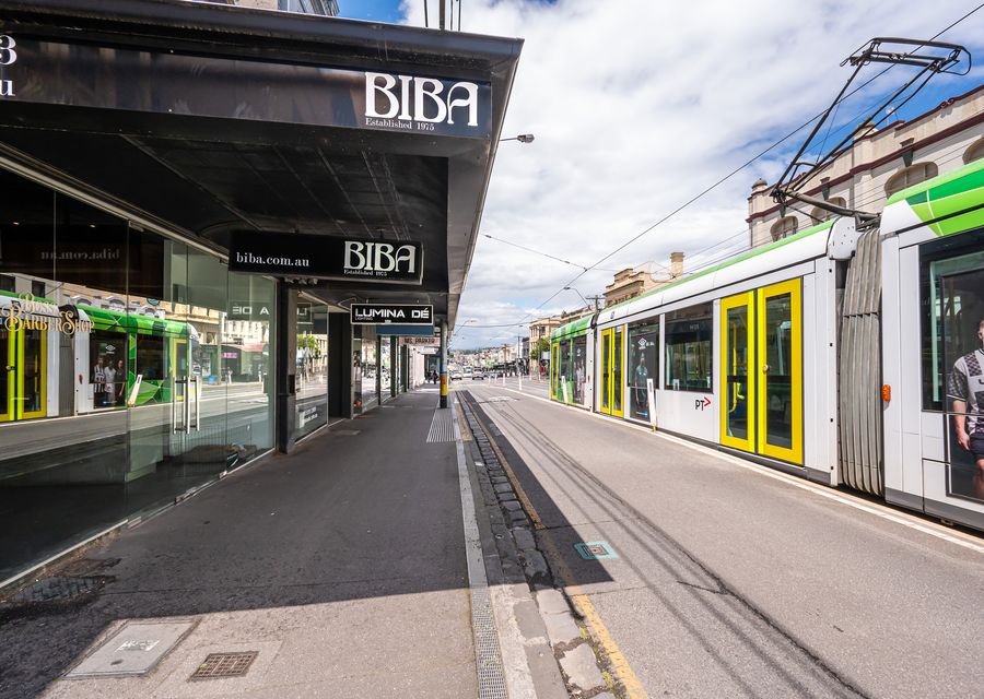 Copperstone Corner, Richmond