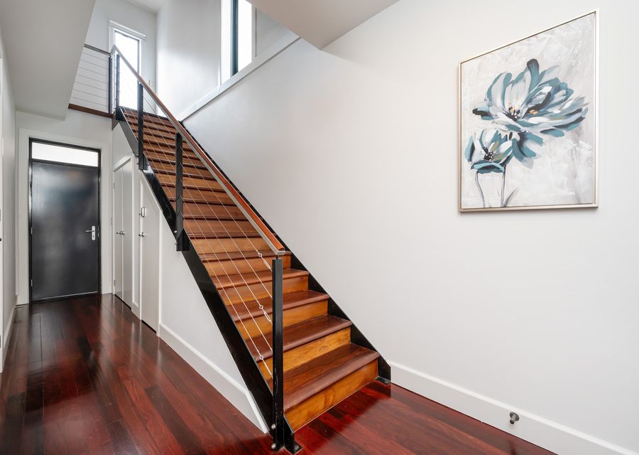 Copperstone Corner, Richmond