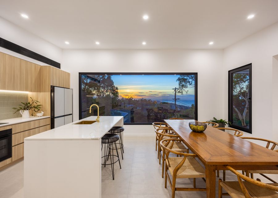 Stunning View over Port Philip Bay from the kitchen and dining area