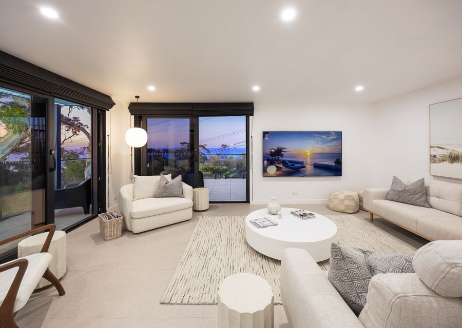 Downtstairs Lounge area