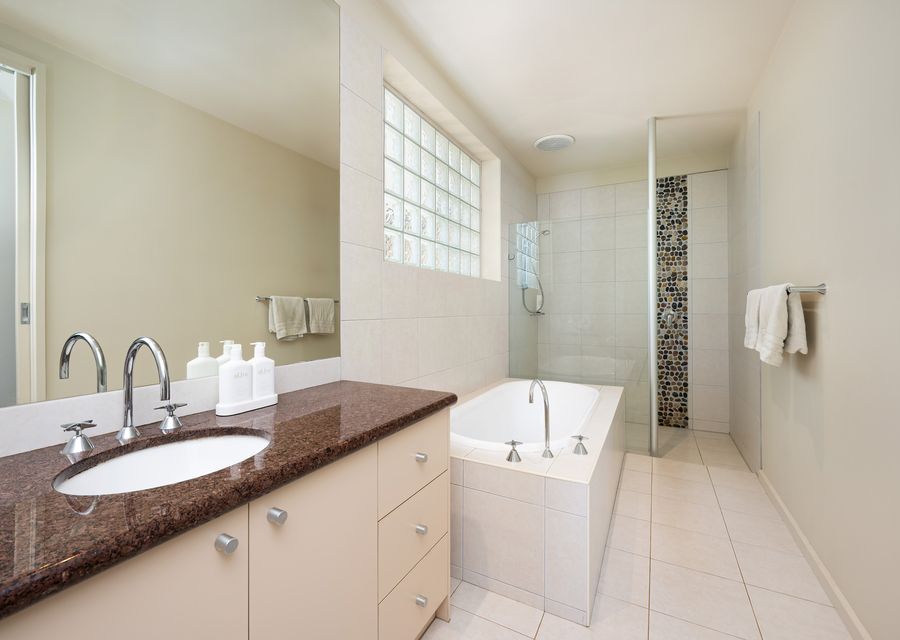 Saltwood House at Merricks Beach