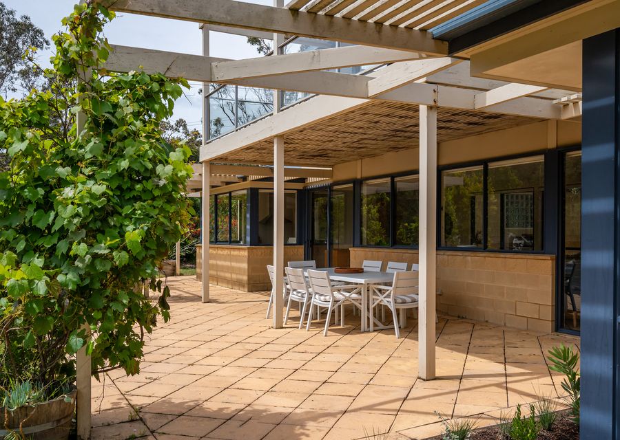 Saltwood House at Merricks Beach