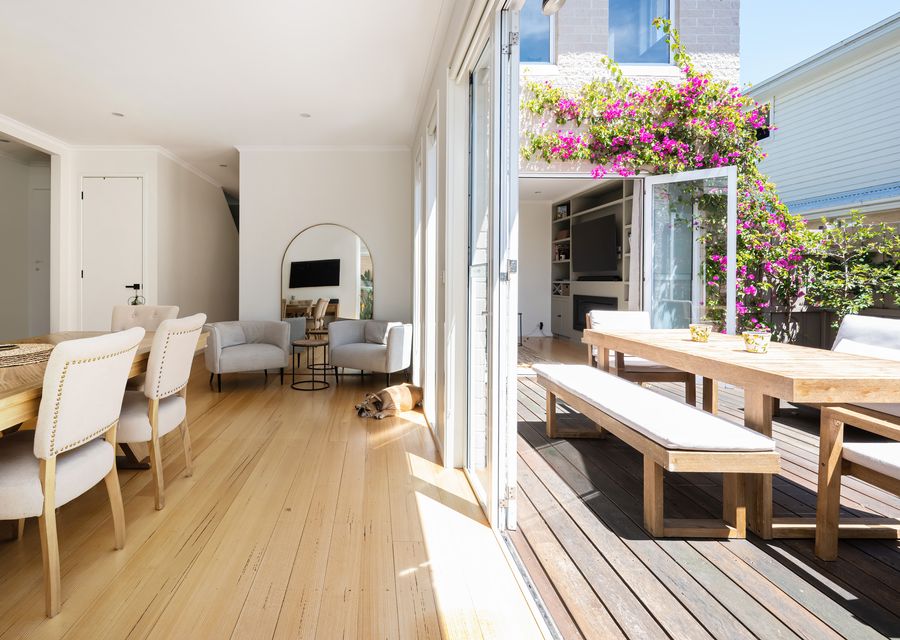 Indoor/Outdoor Living