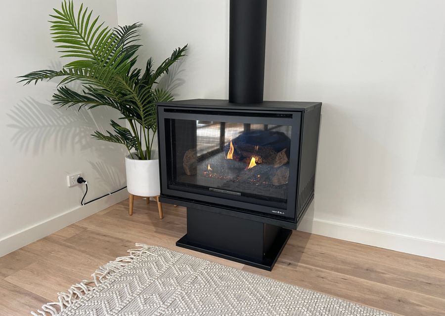 Gas fireplace to keep warm this winter
