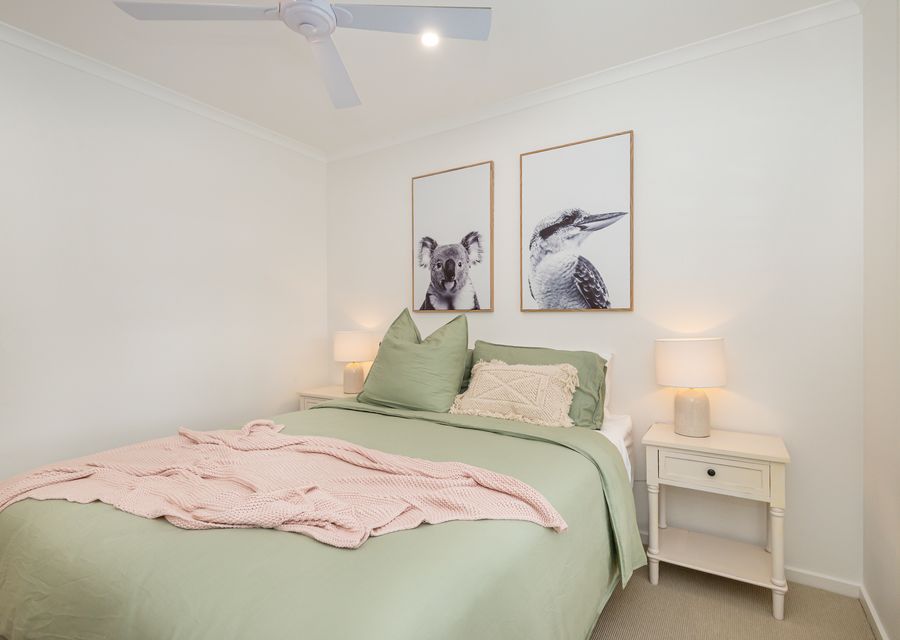 Bedroom 2 with Queen bed