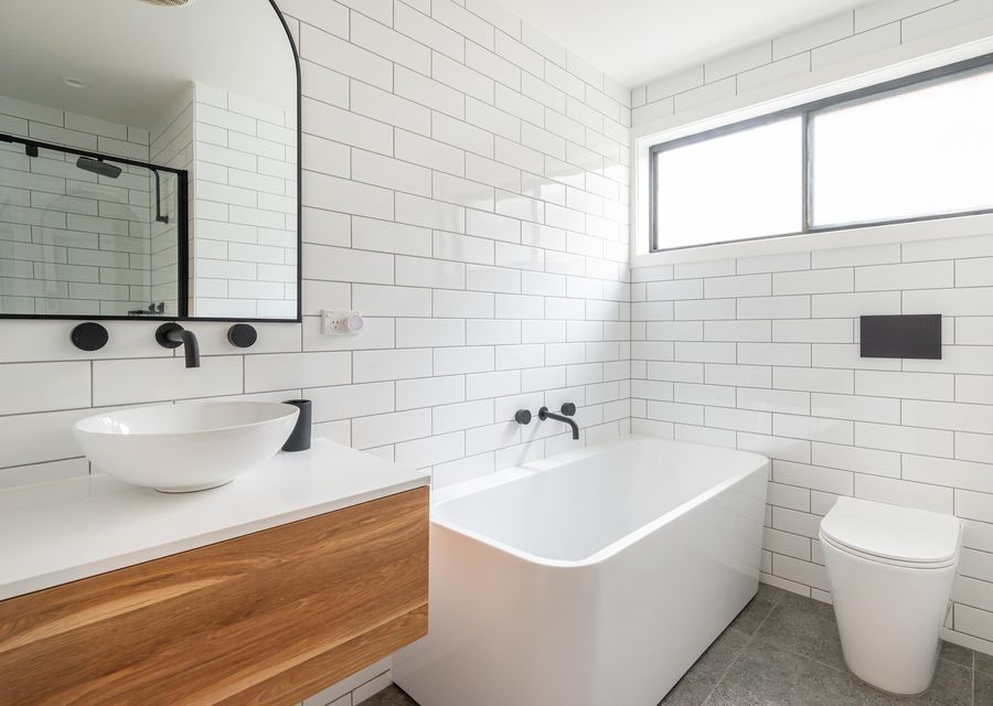Main bathroom