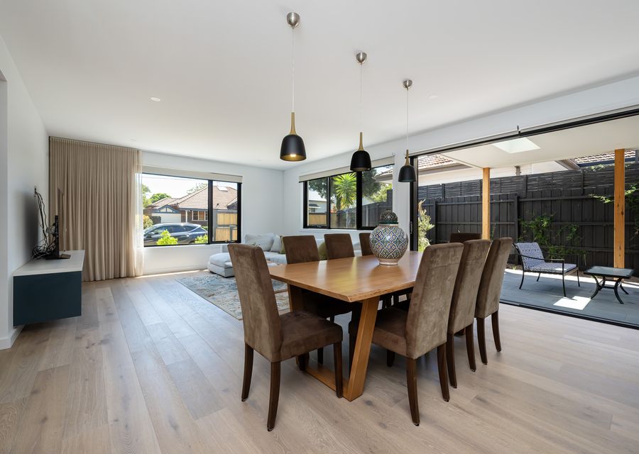 Elegant dinning area