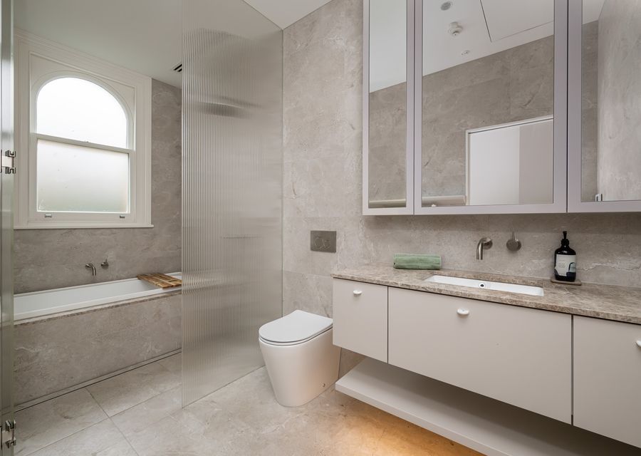Ensuite with shower and bath