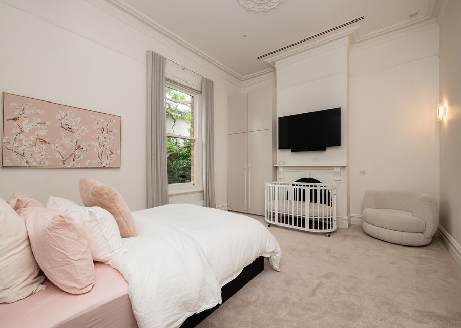 Second bedroom with TV