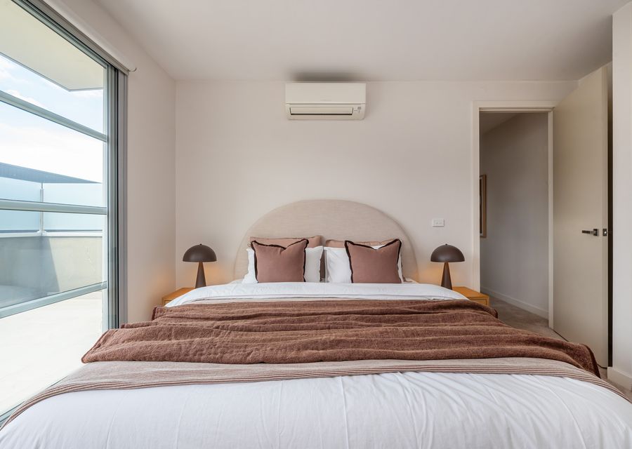 Chapter 14, Caulfield North