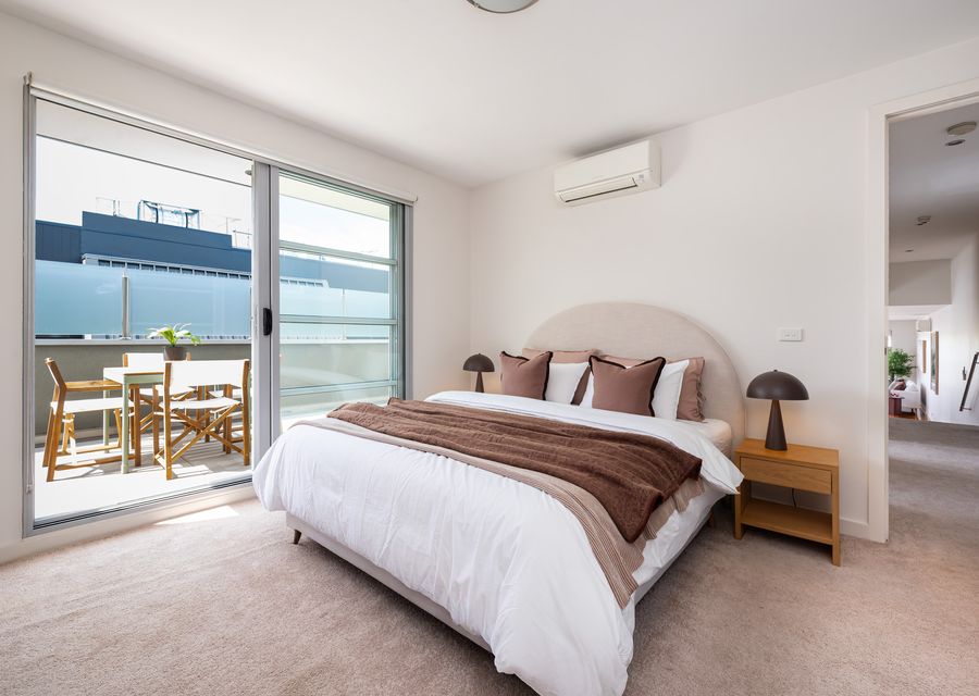 Chapter 14, Caulfield North