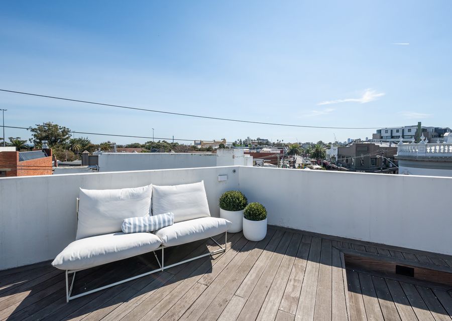 Rooftop entertaining space